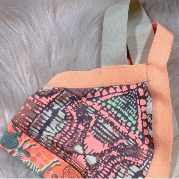 maaji top - Picture 4 of 5